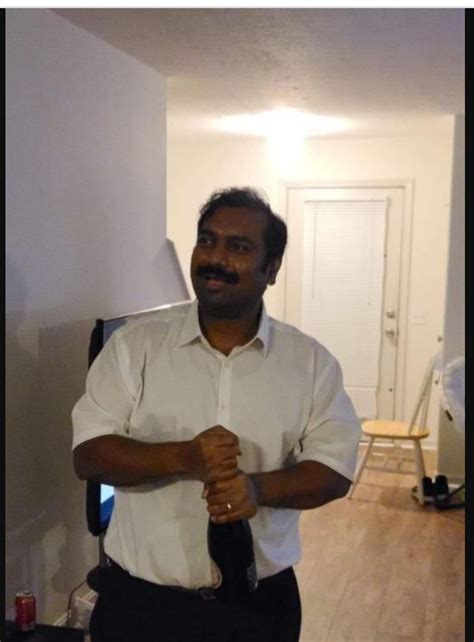 Pakalu Papito / Xavier .
